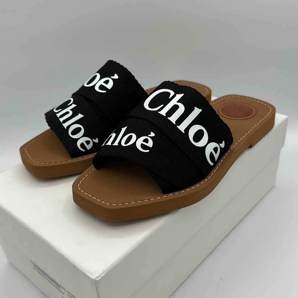 Chloe Woody Logo Slide Sandals Black Size 35 EU / 5 US NIB